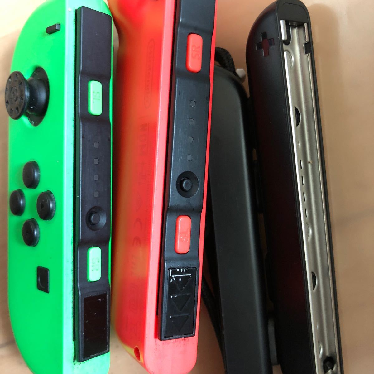 Nintendo Switch ジョイコン ネオングリーン ネオンレッド Nintendo Switch ジョイコン ネオングリーン ネオンレッド