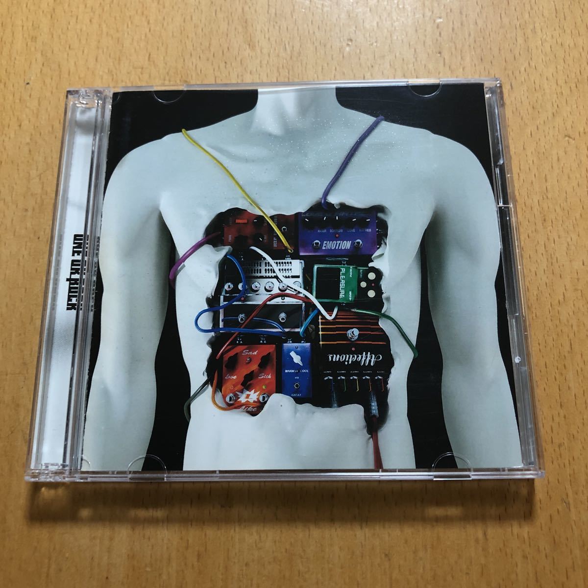 ヤフオク! - 送料無料 ONE OK ROCK 『感情エフェクト』初回限