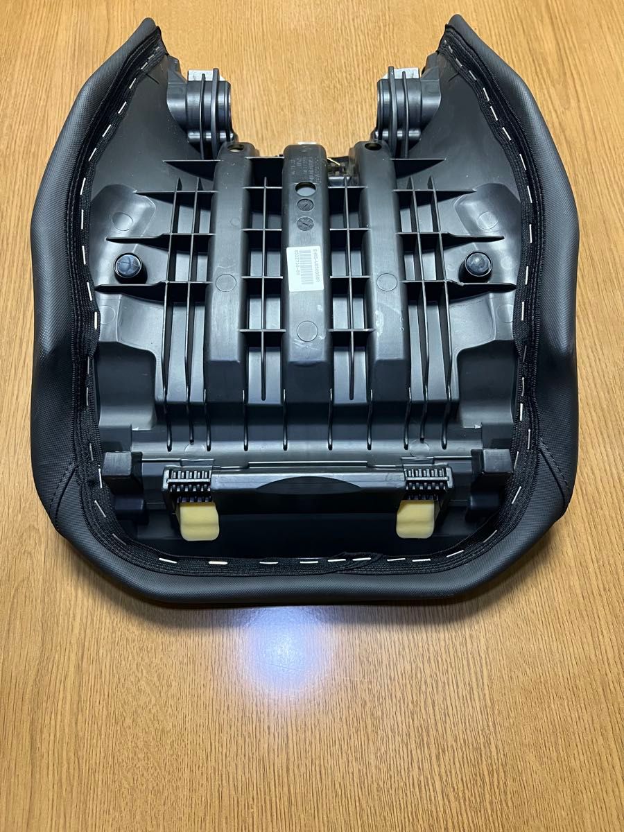 BMW R1200GS/R1250GS純正ローシート BMW R1200GS R1250GS 純正ローシート|Yahoo!フリマ(旧PayPay
