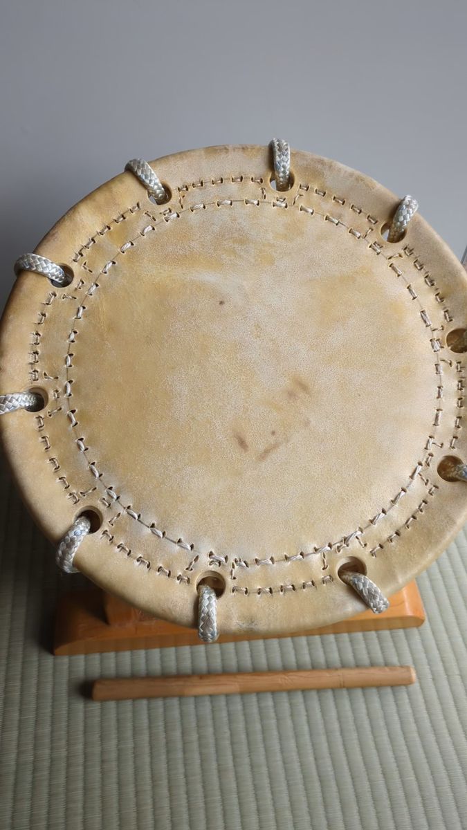 和太鼓(台、バチ付)