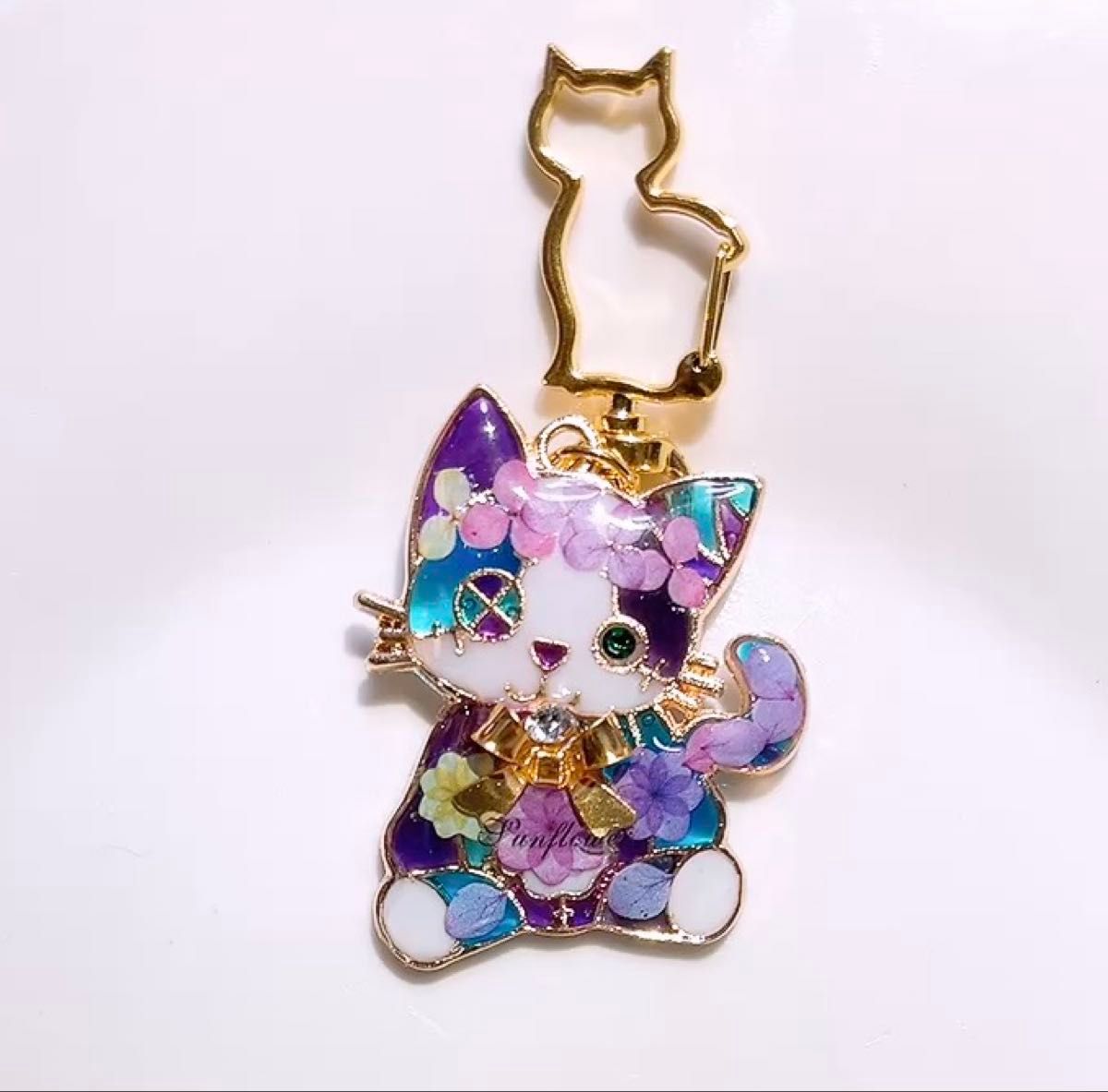 即買い翌日発送◎ 再販×1 紫陽花の季節限定*つぎはぎ猫チャーム ギフトにも◎ 値下げ不可