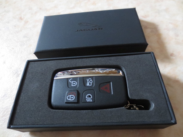  Jaguar ключ * ключ модель USB*8GB* box ввод * новый товар & не использовался товар *JAGUAR XKE*XJ*XF*XE*EFI-PACE* Британия машина *JAGUAR