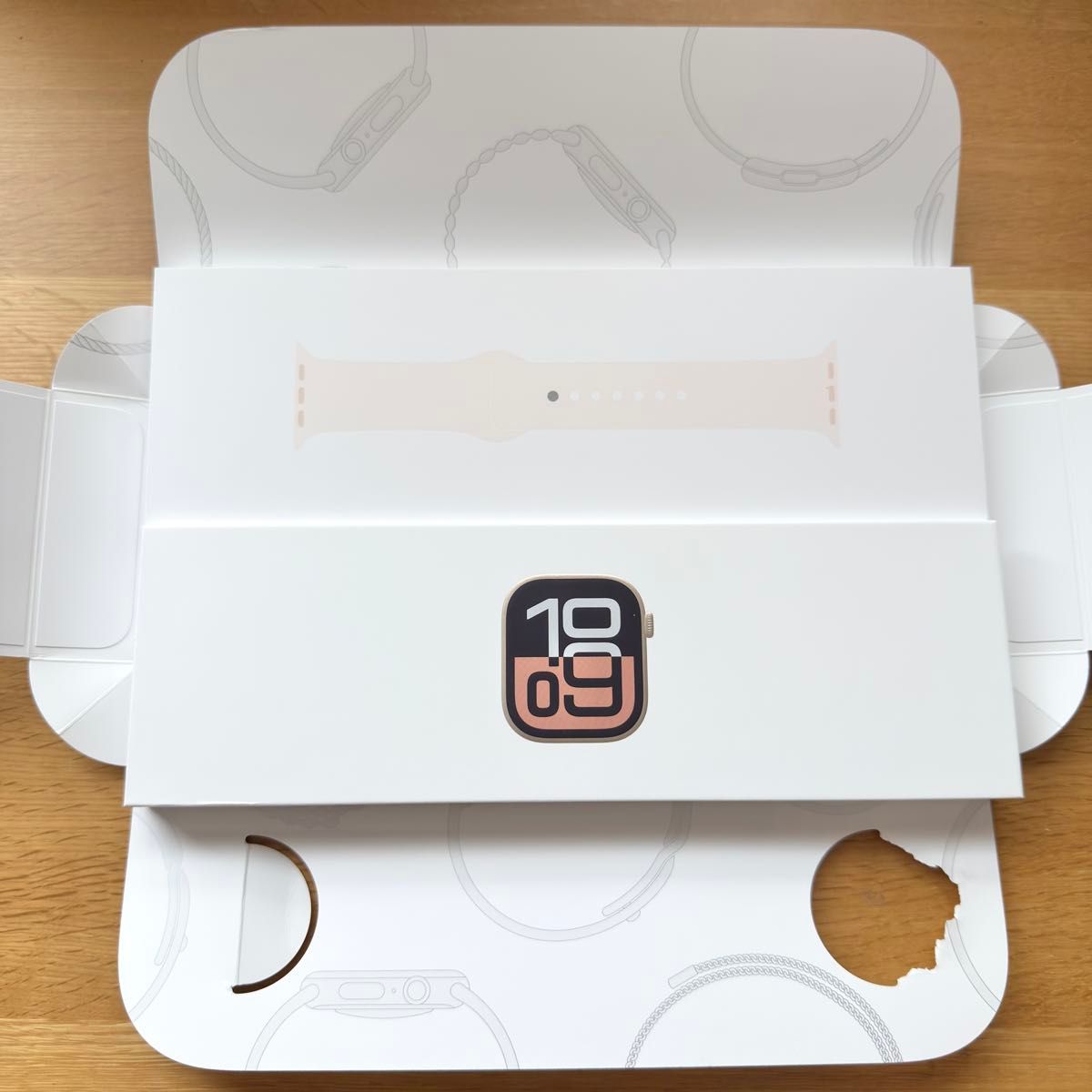 Apple Watch Series10 GPSモデル 42mm ローズゴールドアルミニウムケース パッケージ破損あり　ほぼ未使用