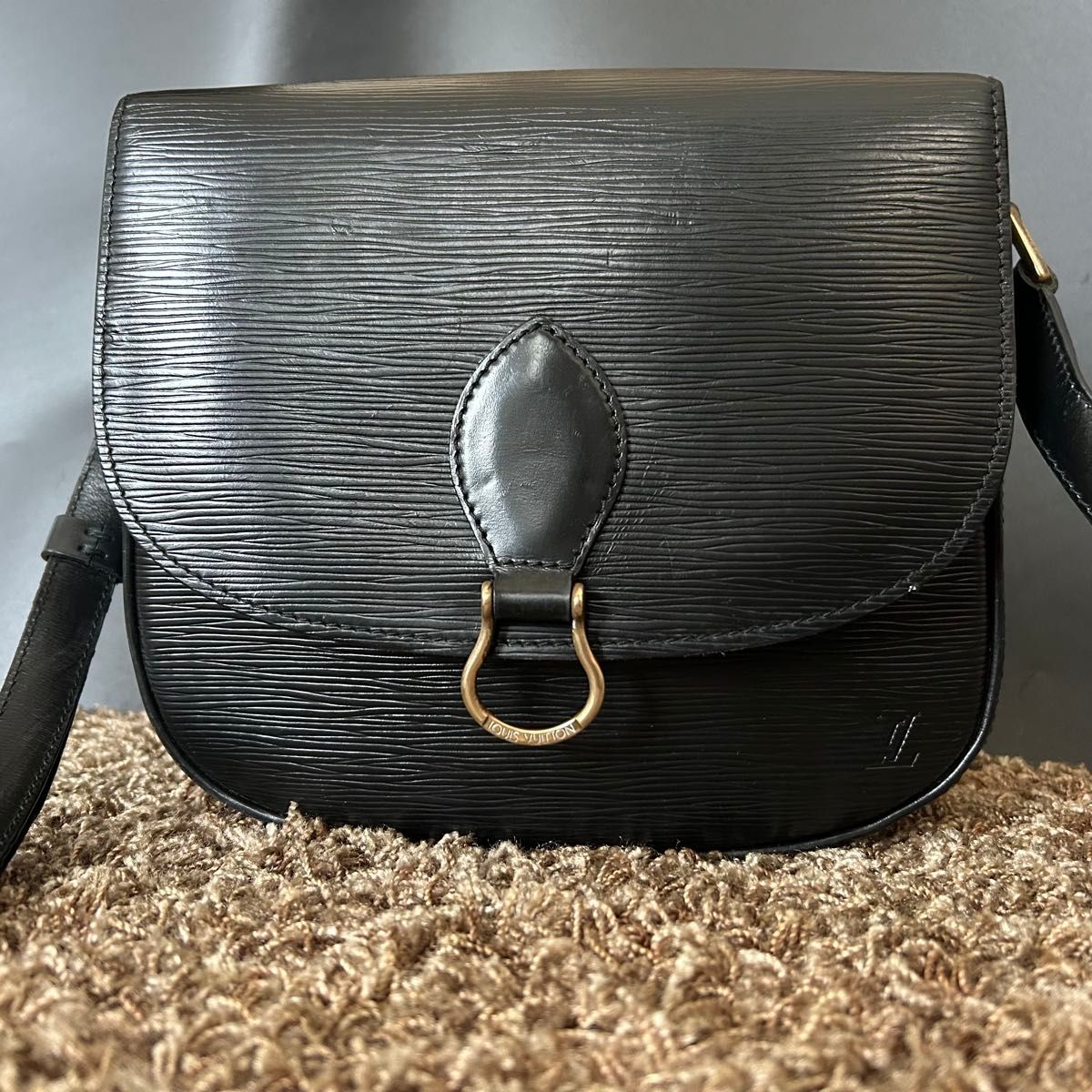 ルイヴィトン LOUIS VUITTON サンクルー ショルダーバッグ 斜め