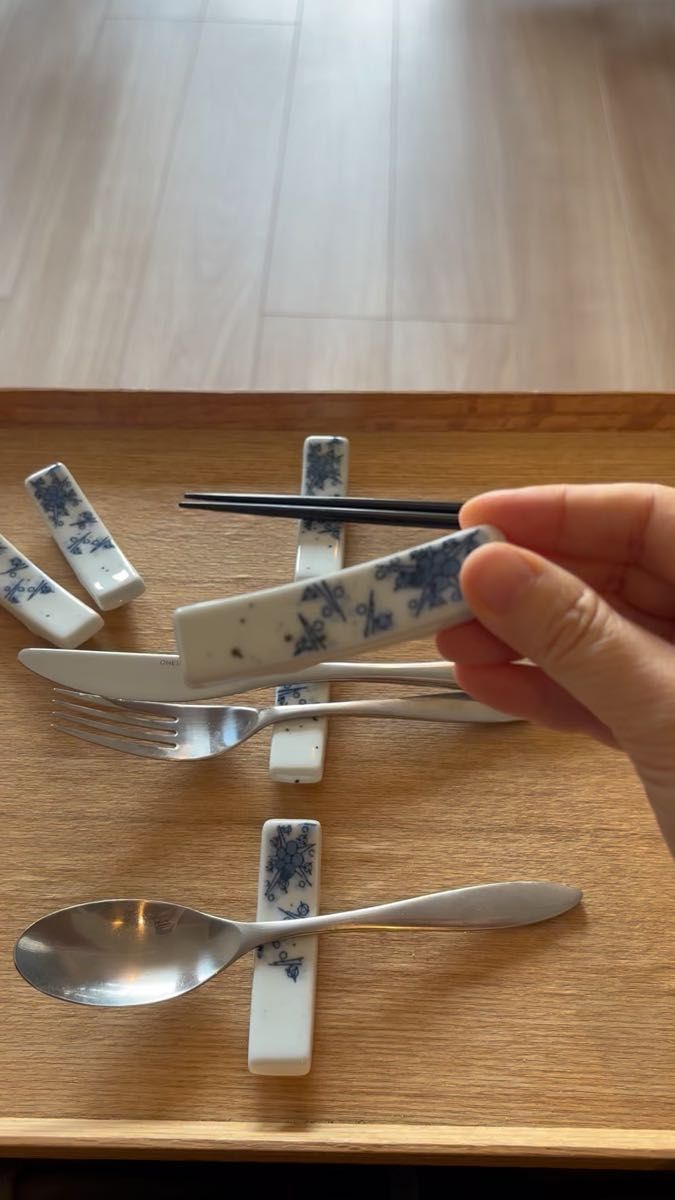 箸置き カトラリー置き 5個セット 陶器 梅の柄 幅広