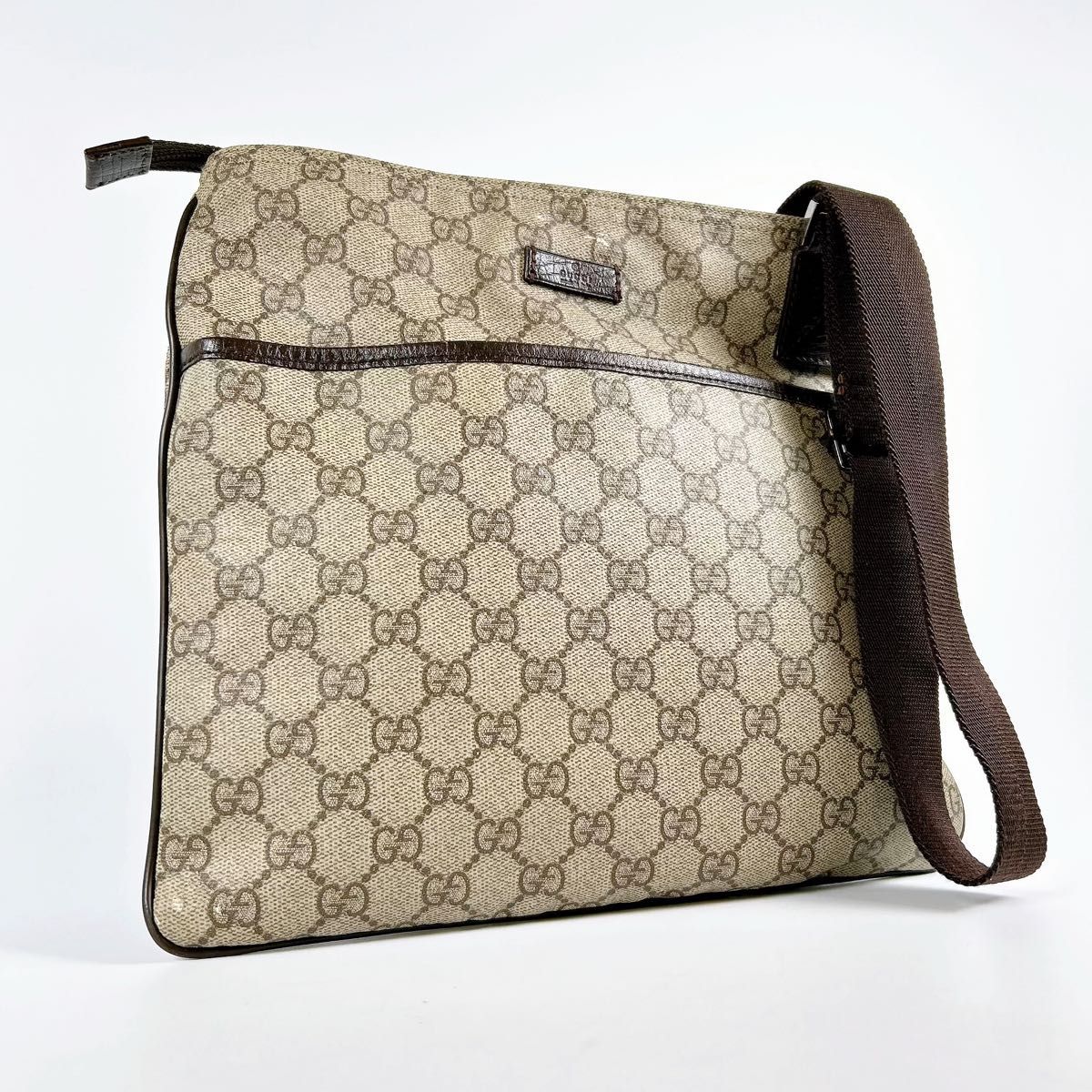 GUCCI グッチ GGスプリーム サコッシュ ショルダーバッグ 141626