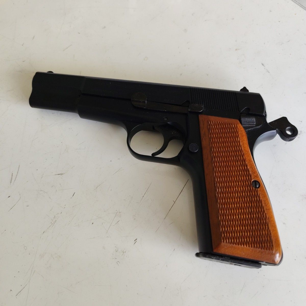 タナカ ブローニングハイパワー M1935 レストア品 レザーホルスターセット タナカ ブローニングハイパワー M1935 レストア品 レザー