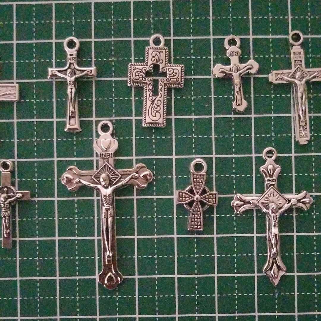 十字架 ネックレストップ ハンドメイド素材 新品