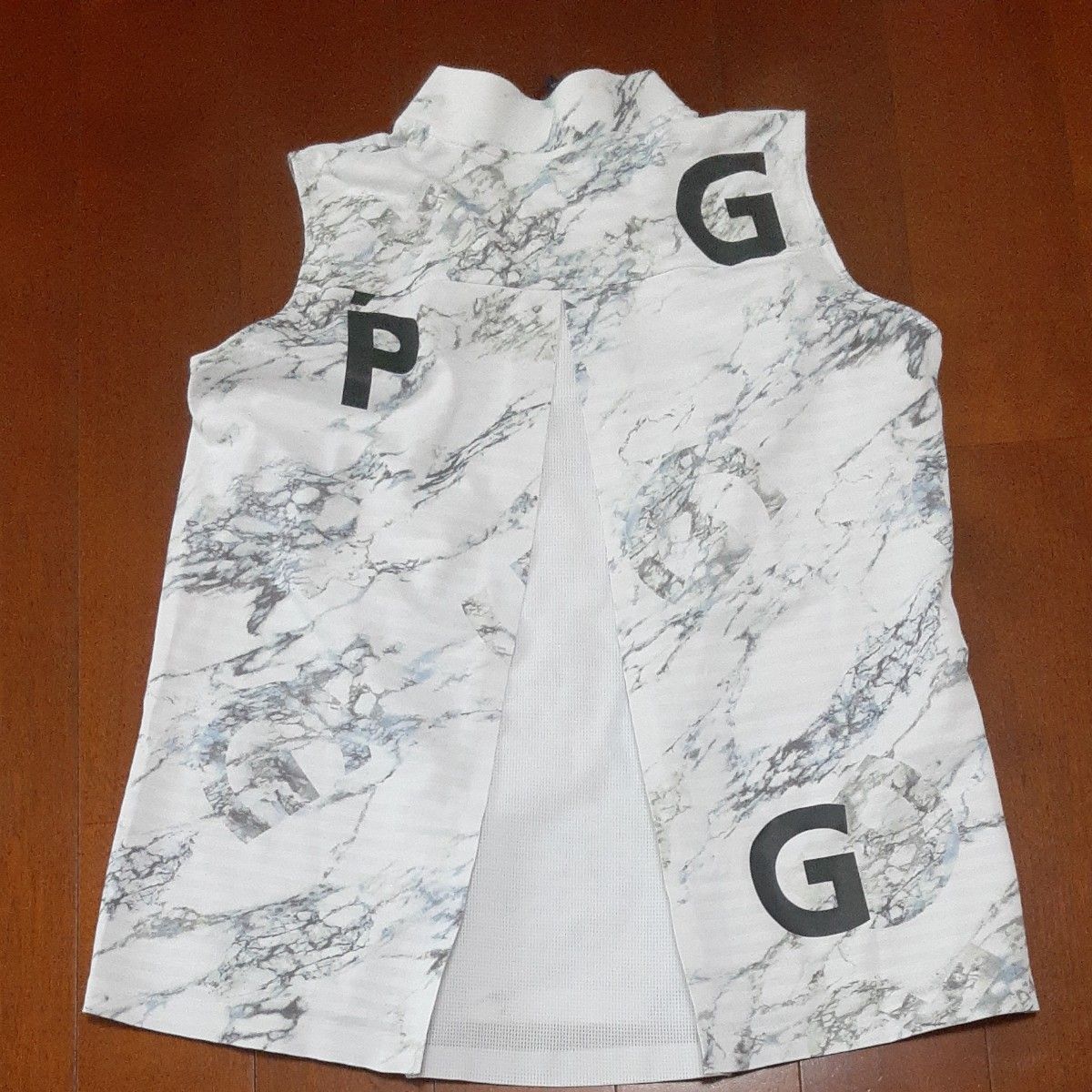 PGG ゴルフウェアセット ホワイト・マーブル PGG ゴルフウェアセット ホワイト・マーブル