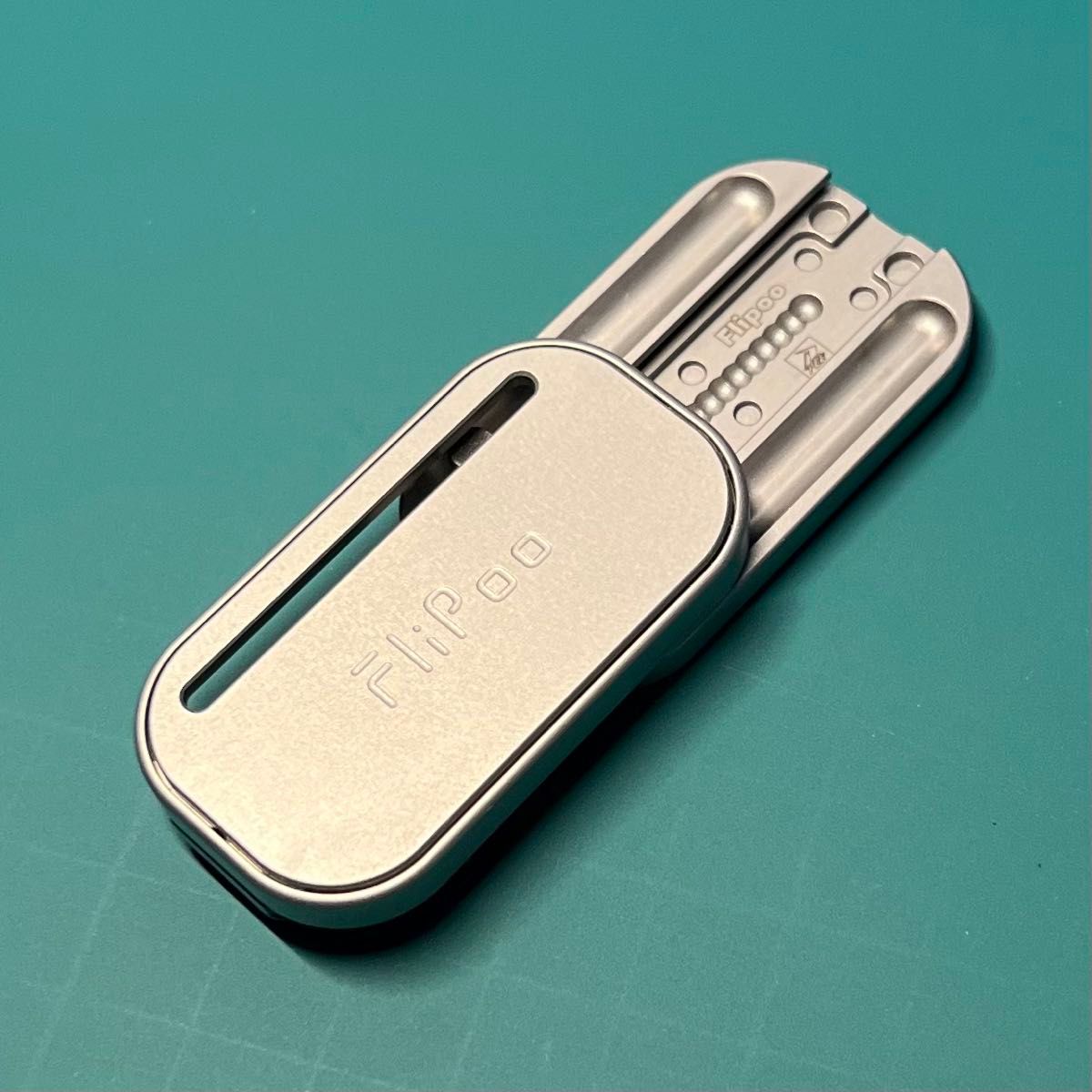 PELC FliPoo Stainless Steel フィジェットトイ 正規品」PELC FliPoo EDC フィジェットトイ スライダー|Yahoo
