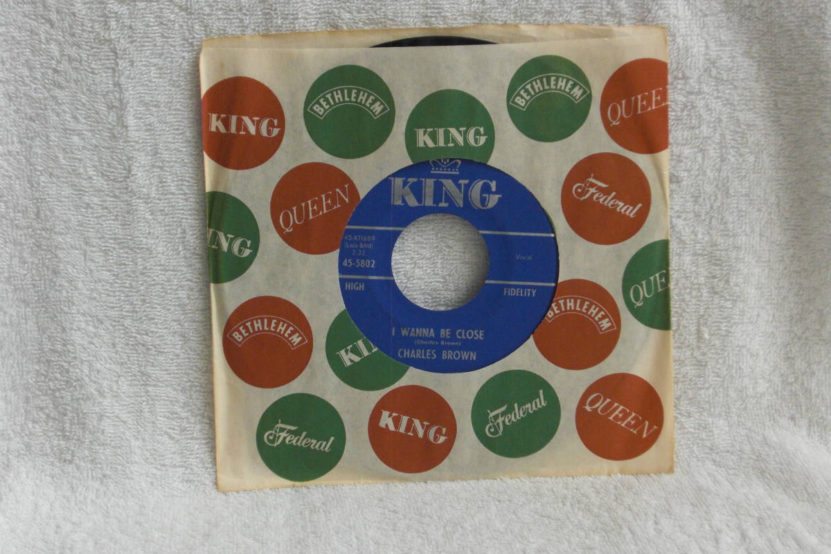 USシングル盤45’ Charles Brown ：If You Don't Believe I'm Crying Take A Look At My Eyes／I Wanna Be Close（KingRecords 45-5802)Ｅ_画像6