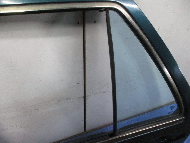  Lancia Thema 3.0 V6 LS E-A834F6 задний левый панель двери panel только зеленый * дом частного лица рассылка не возможно *