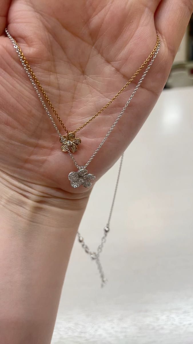 K18WG/PG ダイヤモンドネックレス お花
