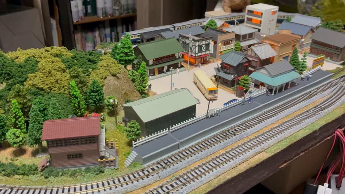 ☆★ 900、450、200mm 単線デッキガーター橋のあるローカル風景(コントローラー、113系横須賀色4両付) レイアウト