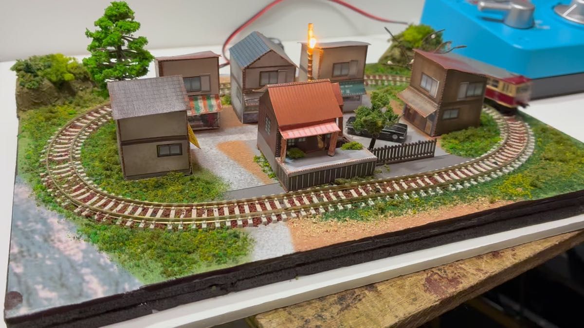 ★★A4レイアウト ローカル駅の風情 街灯LED照明スイッチ付、PCフレキシブルレール使用、カトー製フィーダー 鉄道模型 Nゲージ