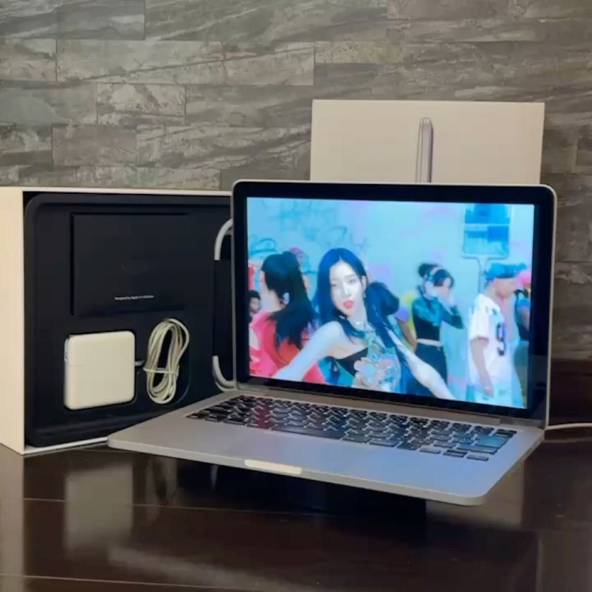 美品【週末限定】MacBook Pro Retina i5 2.5k 2021年Office SSD256GB Mac&Win11