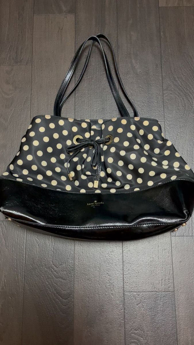 kate spade ドット柄×リボン お出かけバッグ