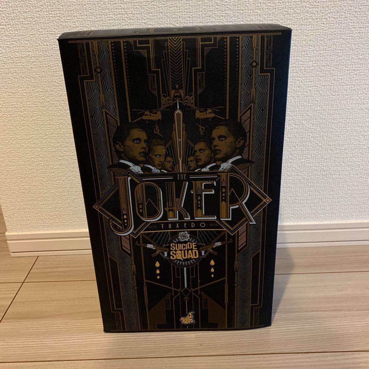 美品】ホットトイズ ジョーカー タキシードver. スーサイド