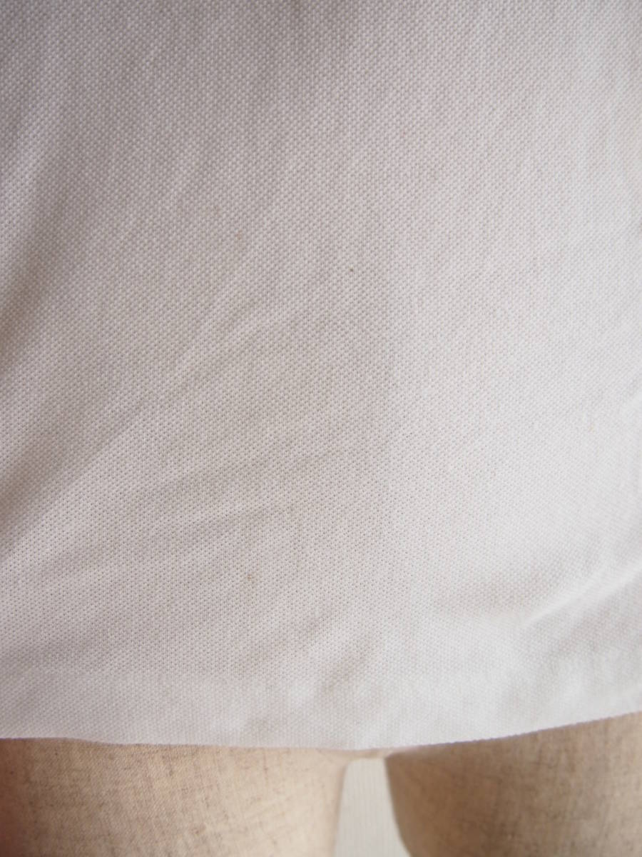 N142【USED】ガールズサイズ 14 164cm LACOSTE ラコステ 半袖 ホワイト 白 ポロシャツ ボタンシャツ 半袖シャツ_にお腹部分にシミがあります