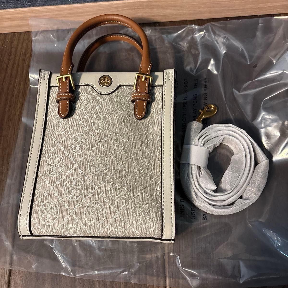 トリーバーチ Tモノグラム ミニトート ジャガード×レザー 2WAY ベージュ トリーバーチ Tモノグラム ミニトート ジャガード×レザー 2WAY