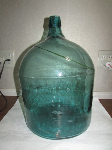 ヤフオク! - （旧家・蔵出し）（古い時代の全面気泡の大きなガラス瓶 