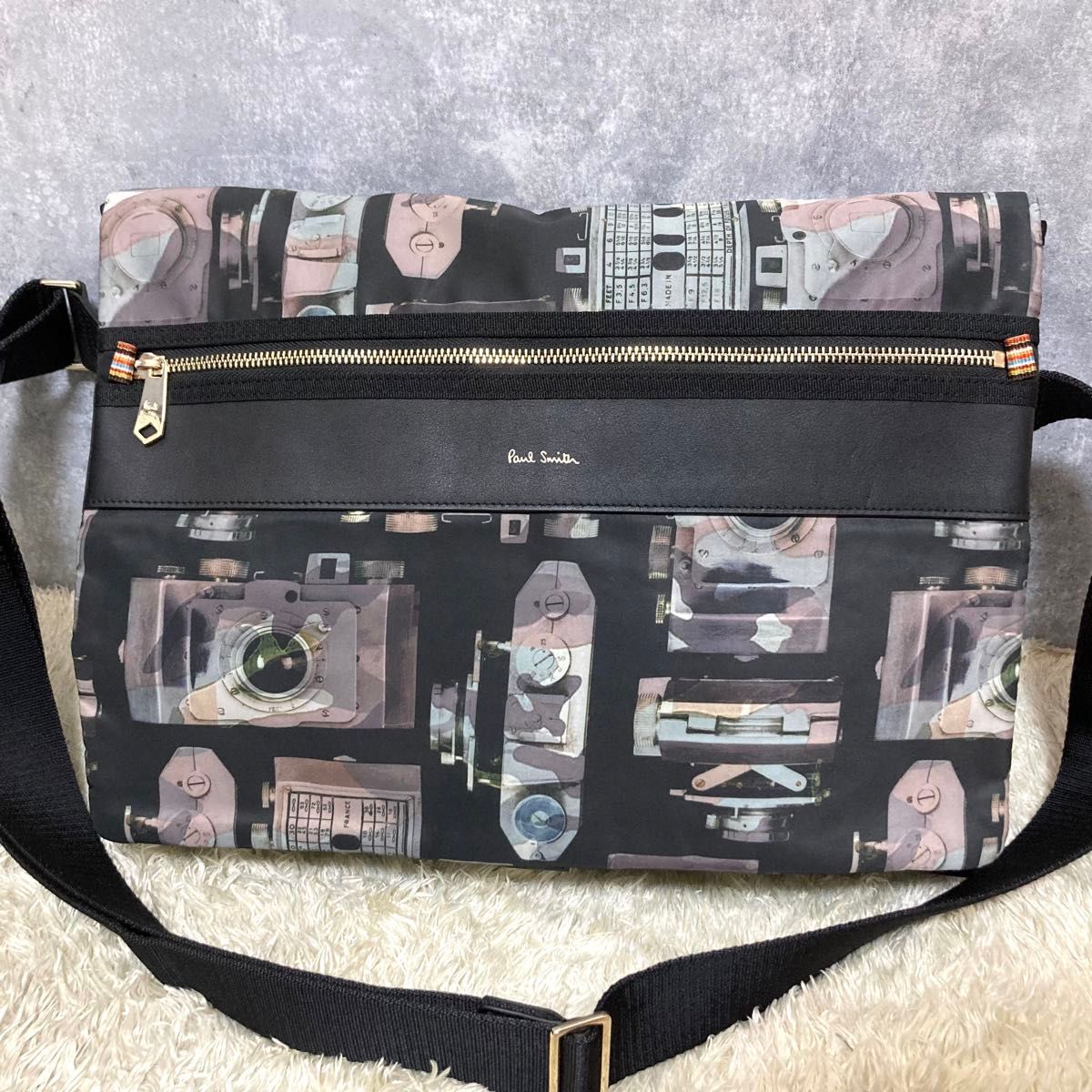 ポールスミス★メッセンジャーバッグ ショルダー ナイロン レザー 大容量 極美品】PAUL SMITH ポールスミス メッセンジャーバッグ