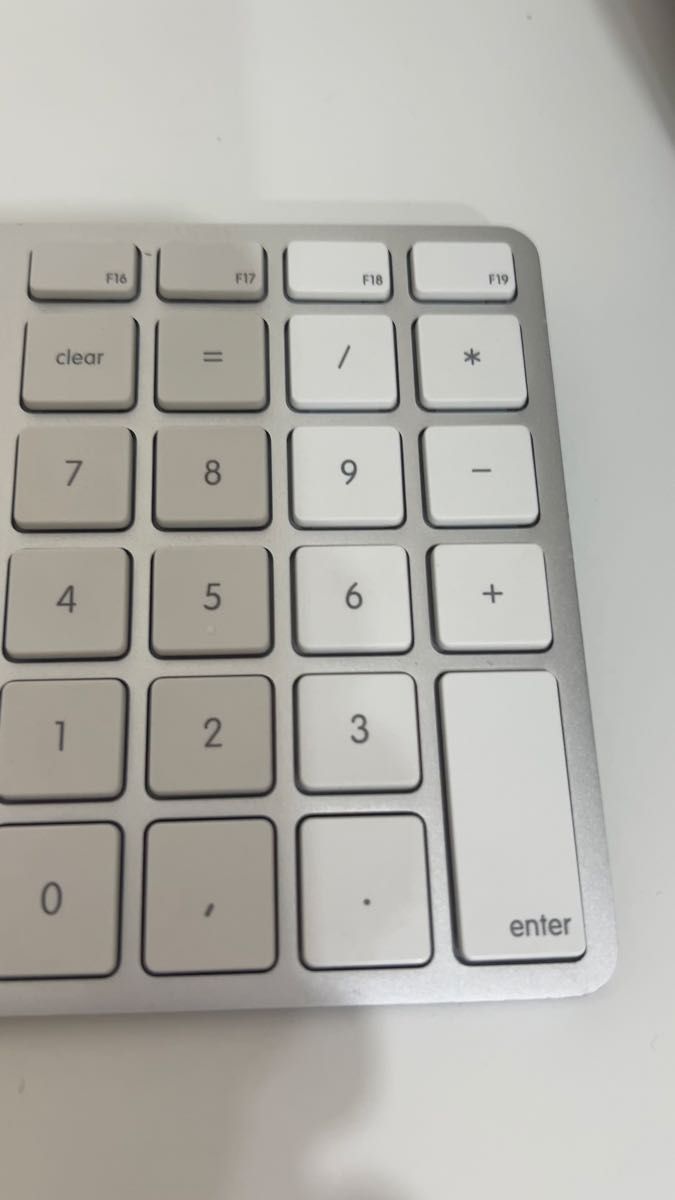 【純正】Apple USBキーボード A1243 JIS配列