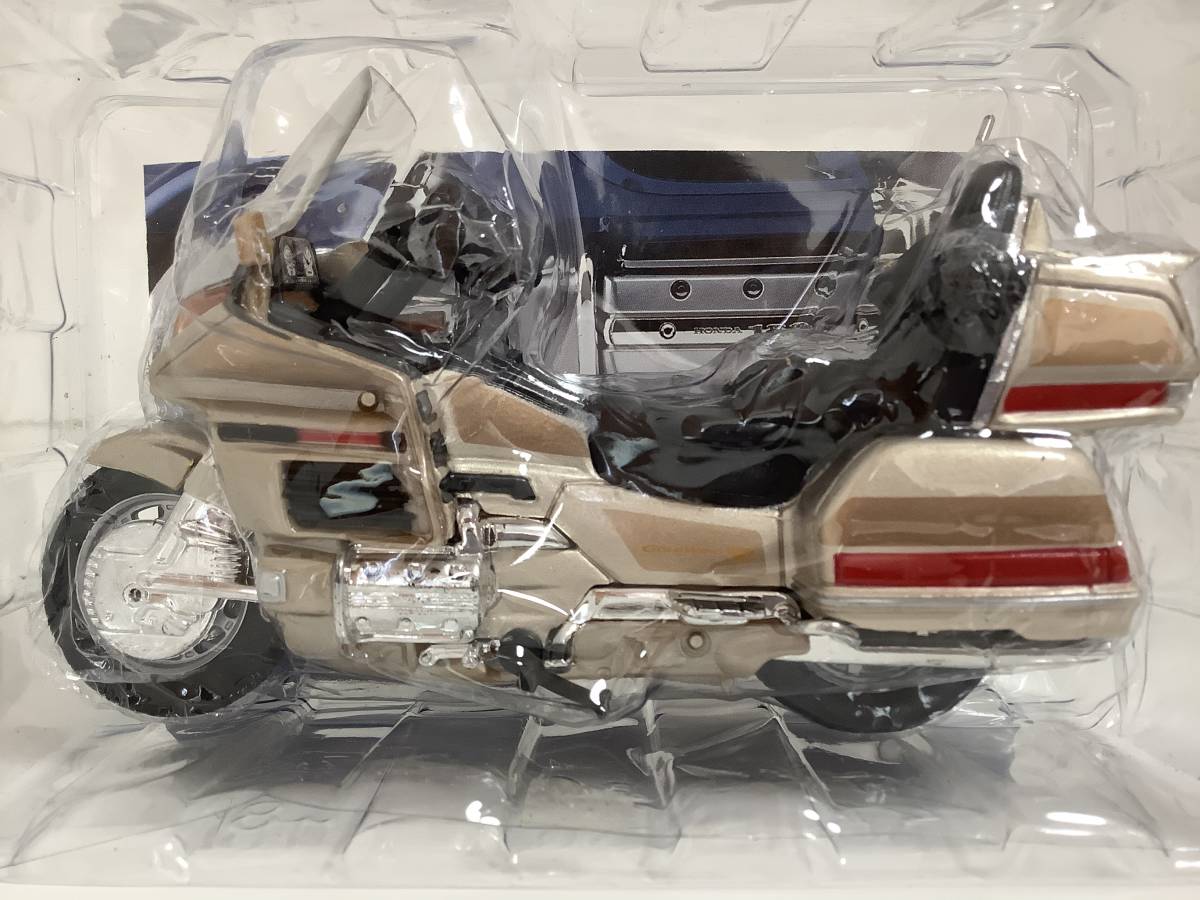 HONDA ホンダ GL1500 ゴールドウイングSE SC22 1998年式~ 1/18 約13.5㎝ マイスト バイク オートバイ ミニカー 送料￥350