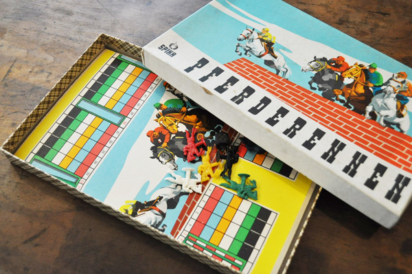 競馬ゲーム ボードゲームの値段と価格推移は 6件の売買情報を集計した競馬ゲーム ボードゲームの価格や価値の推移データを公開 競馬ゲーム ボードゲームの値段と価格推移は 6件の売買情報を集計した競馬ゲーム ボードゲームの価格や価値の推移データを公開