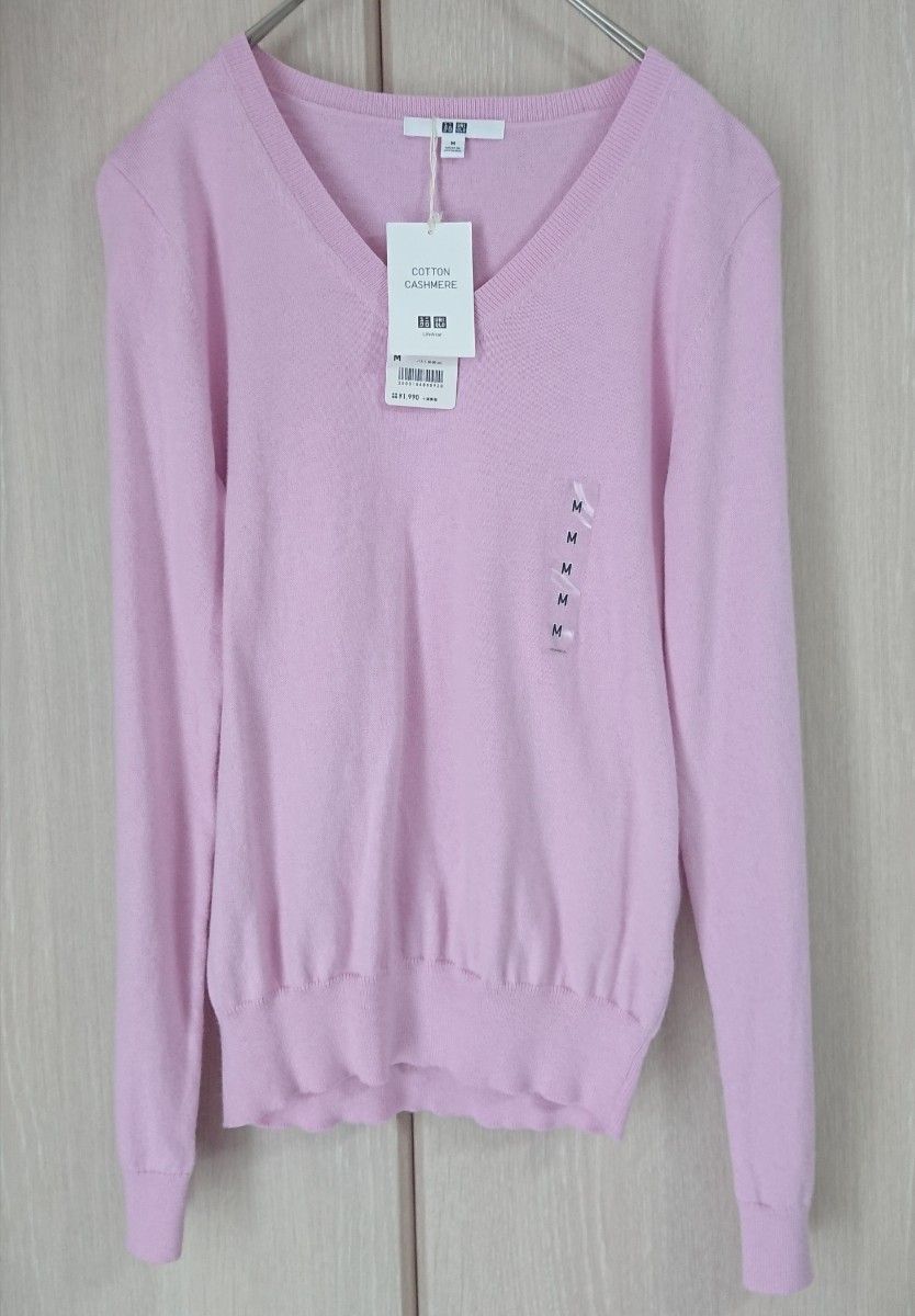 新品】UNIQLO ユニクロ コットンカシミヤVネックセーター 長袖