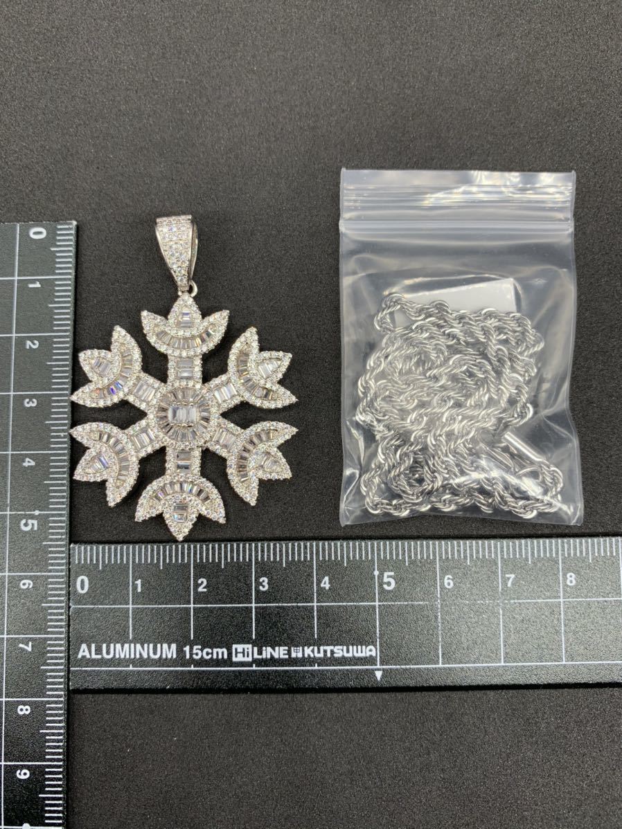 クリスタル 輝き抜群 スノー 雪 結晶 ジルコニア ブリンブリン クリスタル 輝き抜群 スノー 雪 結晶 ジルコニア ブリンブリン