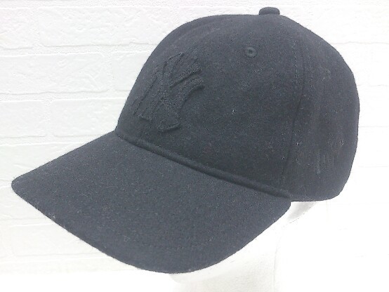 ◇ NEW ERA ニューエラ ヤンキース スナップバック キャップ 帽子 ブラック FREEサイズ メンズ レディース_画像1