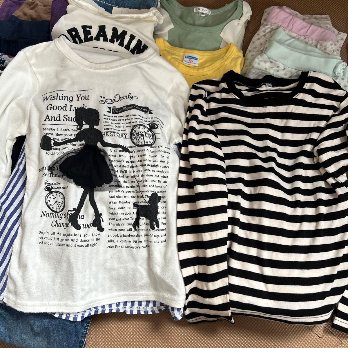 子供服 女の子 まとめ売り トップス パンツ スカート　130 ユニクロ　チャンピオン　avv