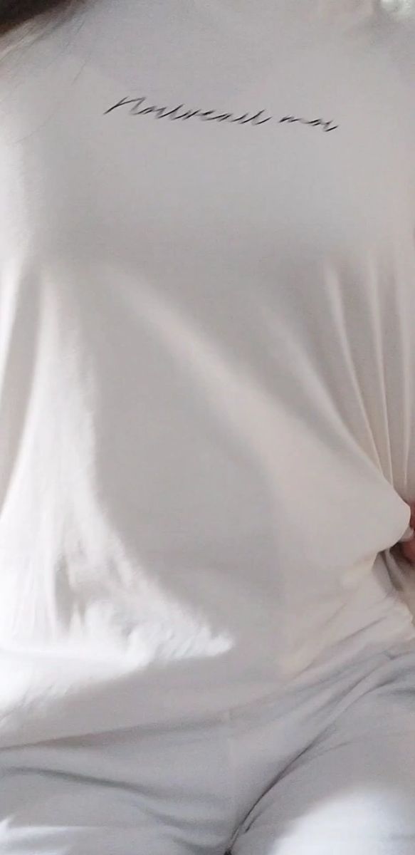 ロゴTシャツ ロン T 着丈長め ホワイト レディース