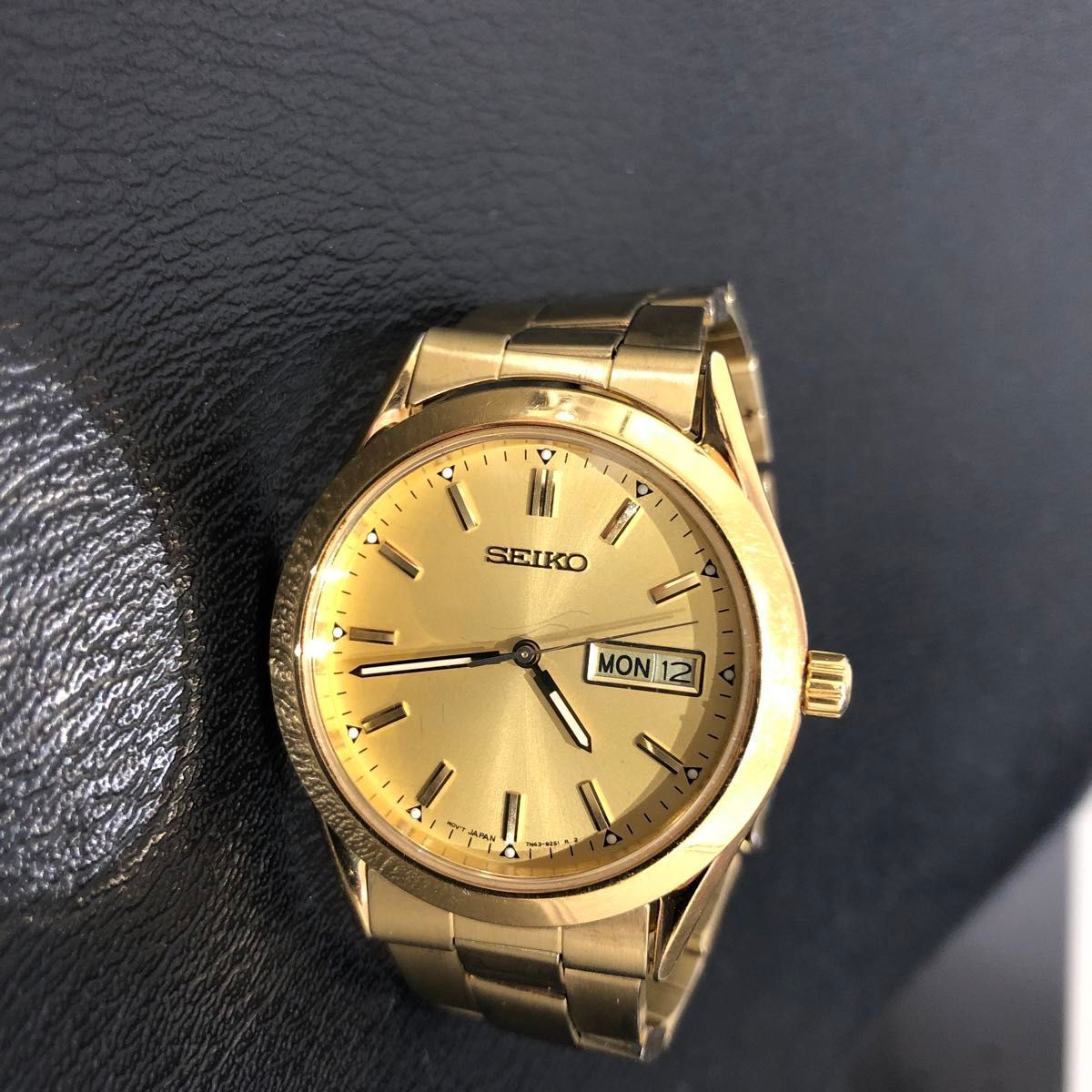 SEIKO 7N43-9070腕時計-稼働中 SEIKO 絶好調稼働 クオーツ腕時計 7N43-9070 セイコーデイデイト
