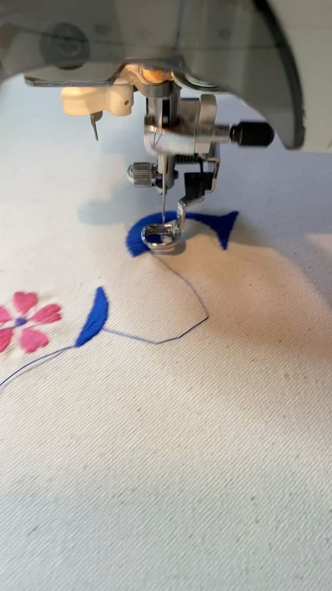 JUKI 刺繍ミシン jureve HZL-010N
