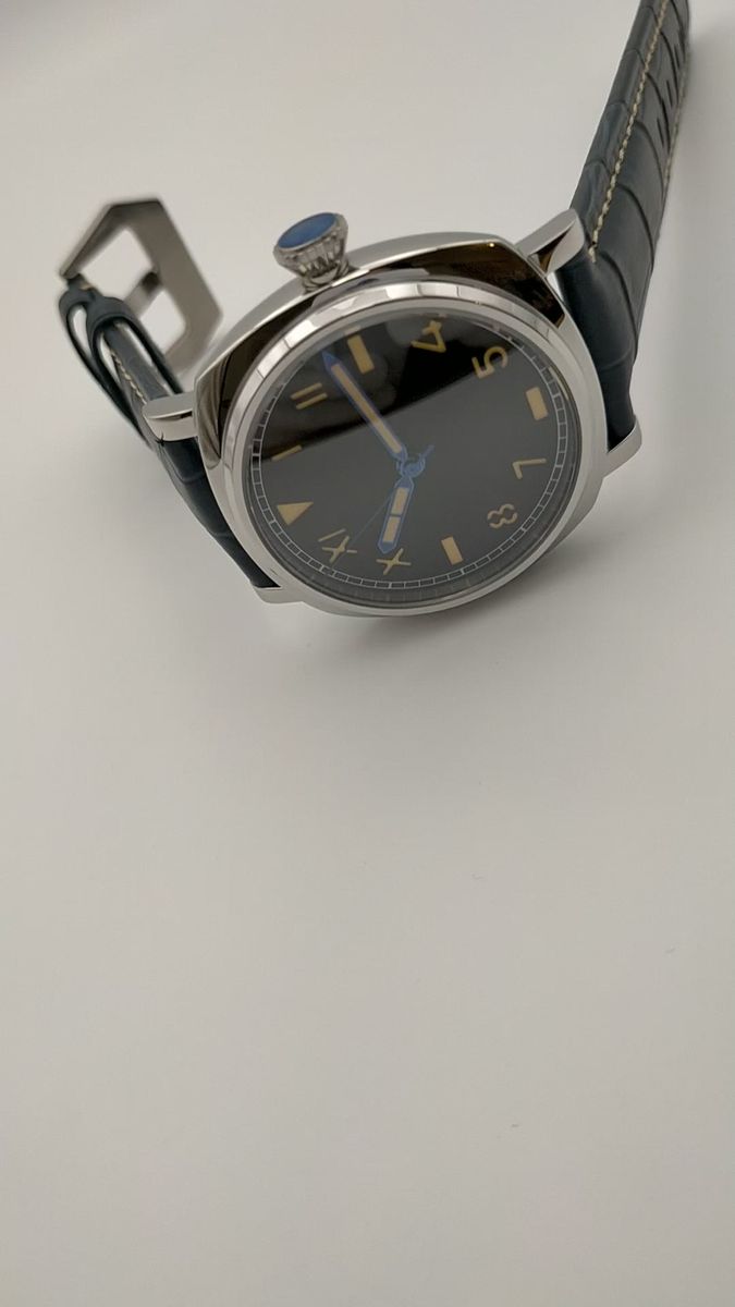 イタリア軍式ミリタリーにして安心の国産NH35搭載【更に潜水性能を付加/新品】防水20気圧 サファイア 316L エア空軍ブルー革