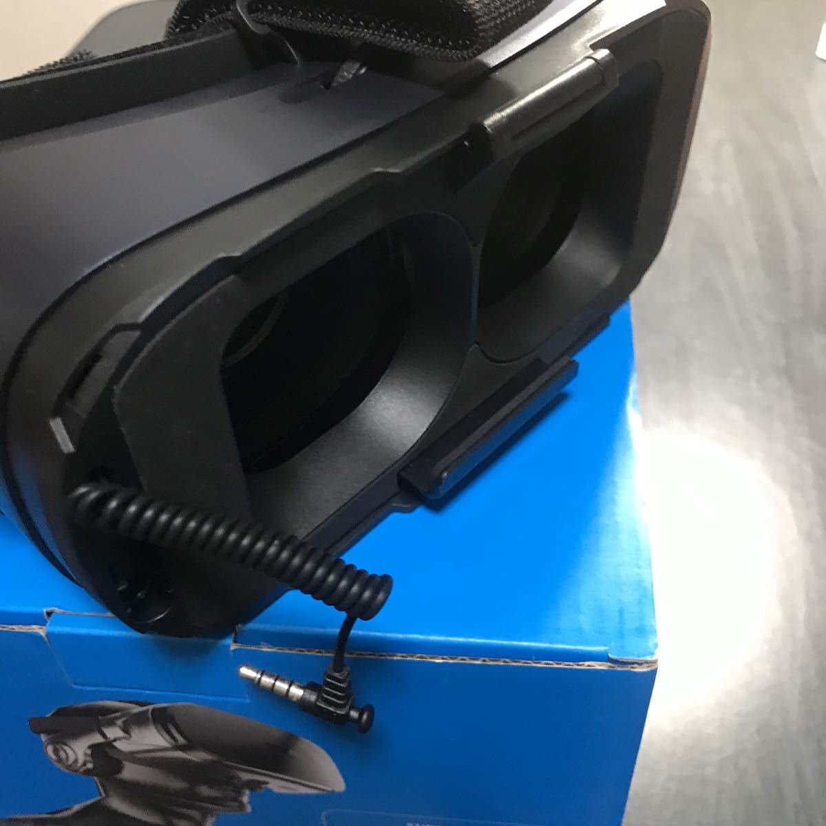 Glasses G300 SUPER BASS VR3D 送料無料