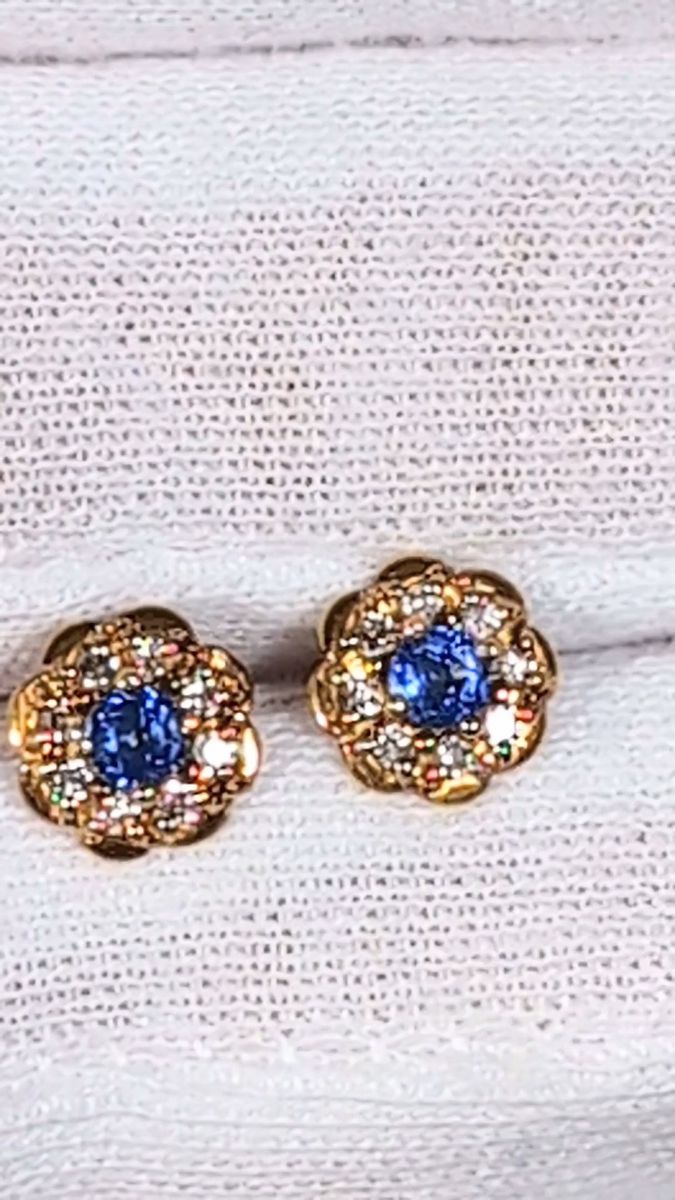 18金★ブルーサファイア★ダイヤモンド★スタッドピアス★お花★