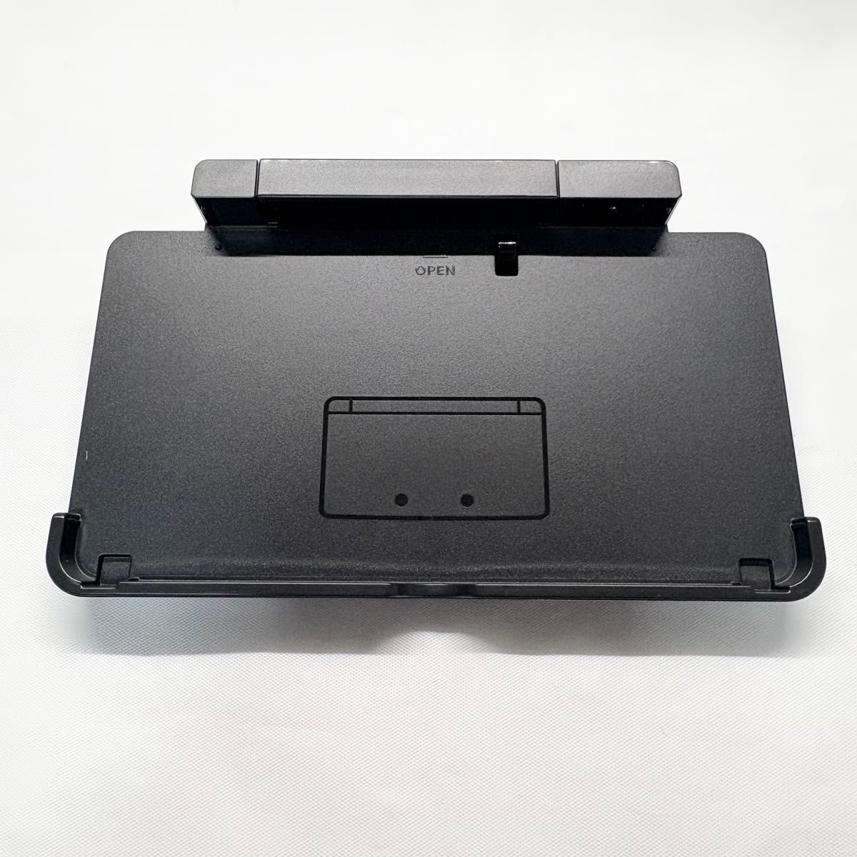 完品美品 】ニンテンドー 3DS メタリックレッド 外箱 充電器