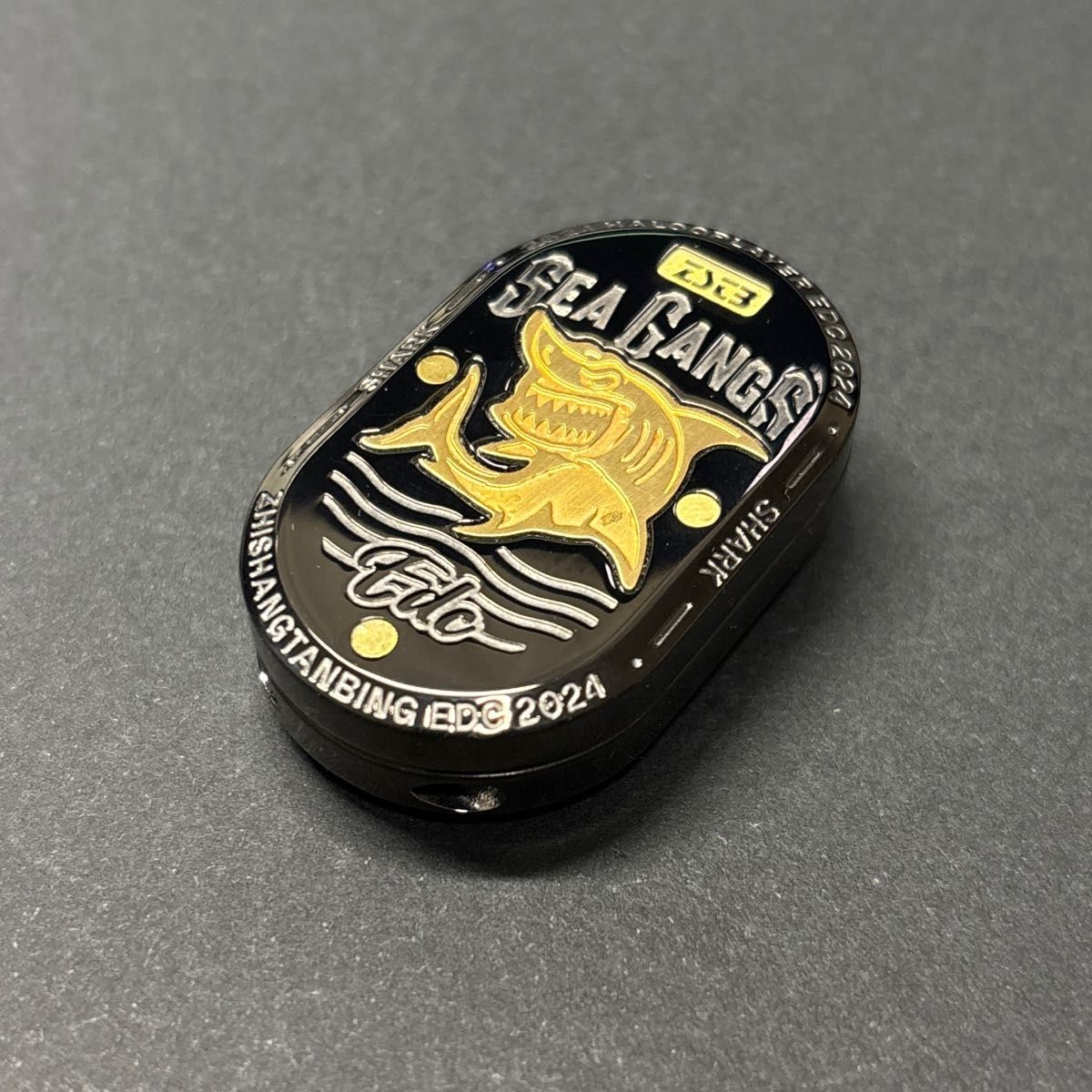 希少BLACK】フィジェットトイ スライダー Shark EDC 金属 新品未
