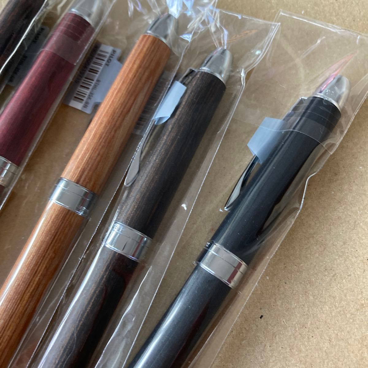 値下げ交渉不可♪  パイロット　レグノ　Legno 2色　ボールペン＋シャーペン　新品　5本セット　即購入大歓迎です♪