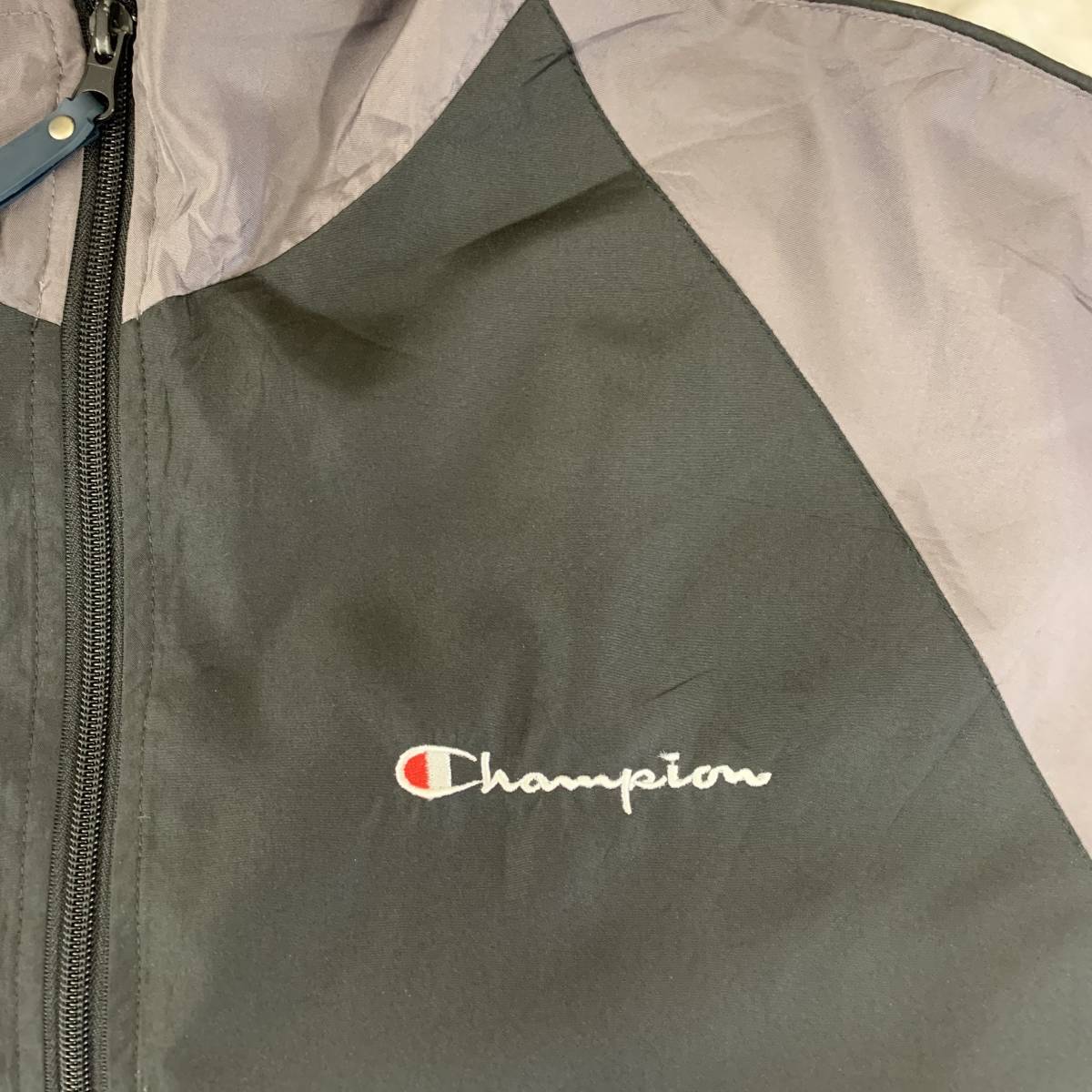 ★Champion チャンピオン★ ナイロンジャケット ブラック XL 美品 ナイロンブルゾン ナイロンジャンパー_画像4