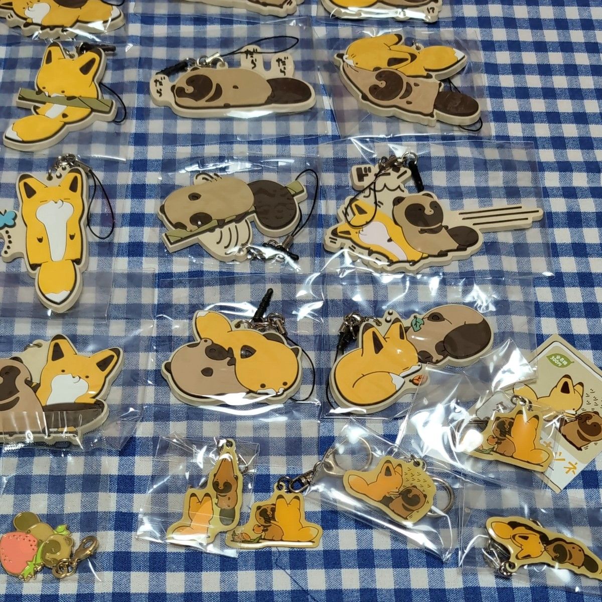 タヌキとキツネ キャンバスアート 2点 まとめ売り タヌキとキツネ まとめ売り (タヌキとキツネ キャンバスアート