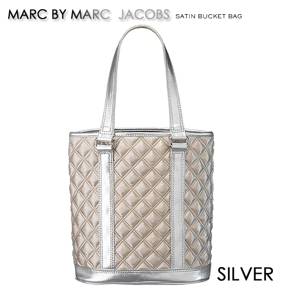 Marc By Marc Jacobs　マーク バイ マークジェイコブス バケットバッグ シルバー