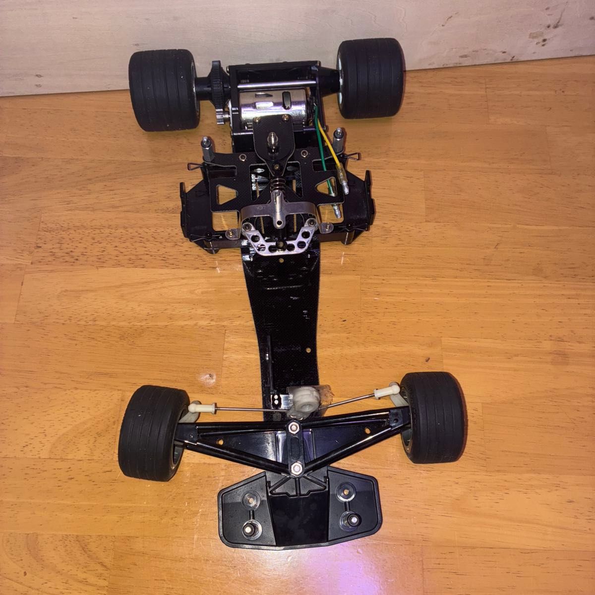 タミヤF103RS シャーシ｜Yahoo!フリマ（旧PayPayフリマ）