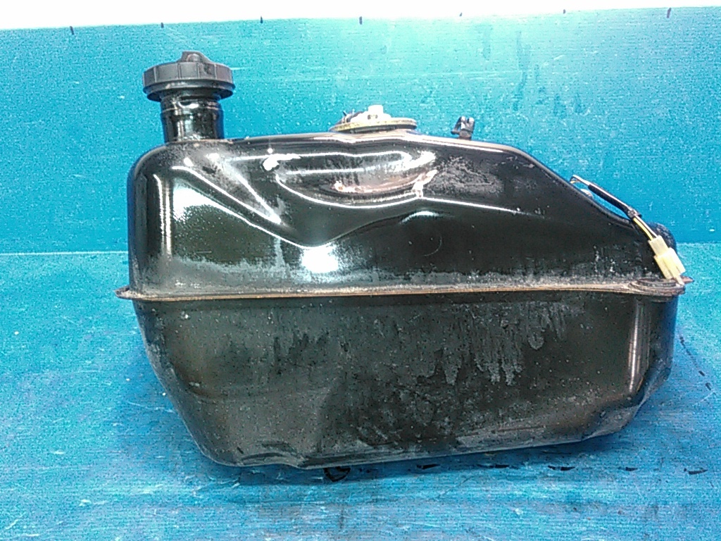 スカイウェイブ250 ガソリンタンク 燃料タンク キャップ フューエルセンサー サビなし CJ42A CJ41A skywave _画像5