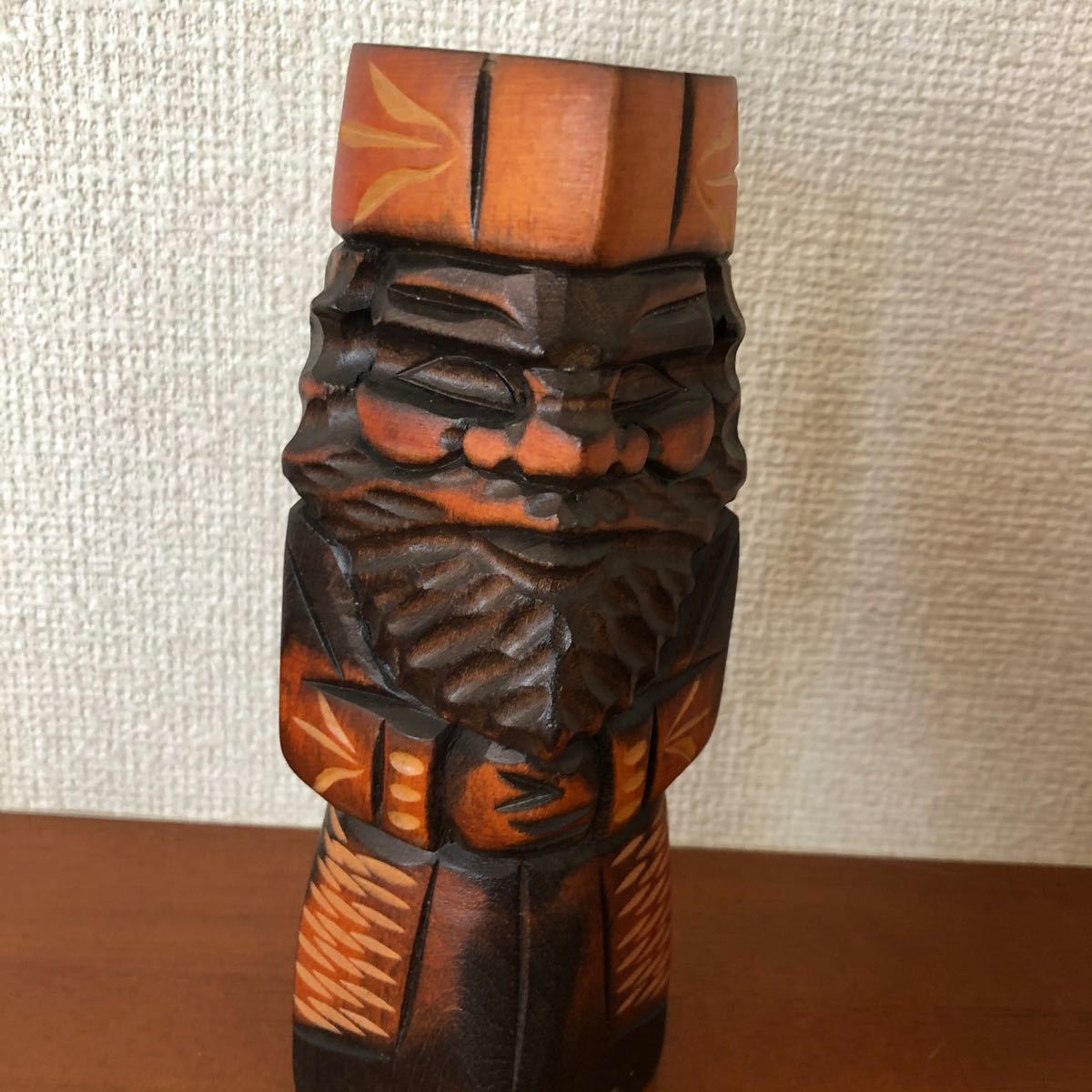 ウポポイ　北海道土産　アイヌ　木彫りの人形　民芸品