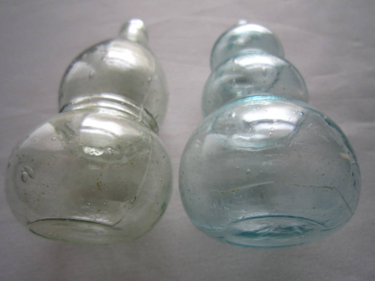 ガラス瓶　ニッキ水　2種類セット　気泡あり　透明　薄いブルー　昭和レトロ_画像4