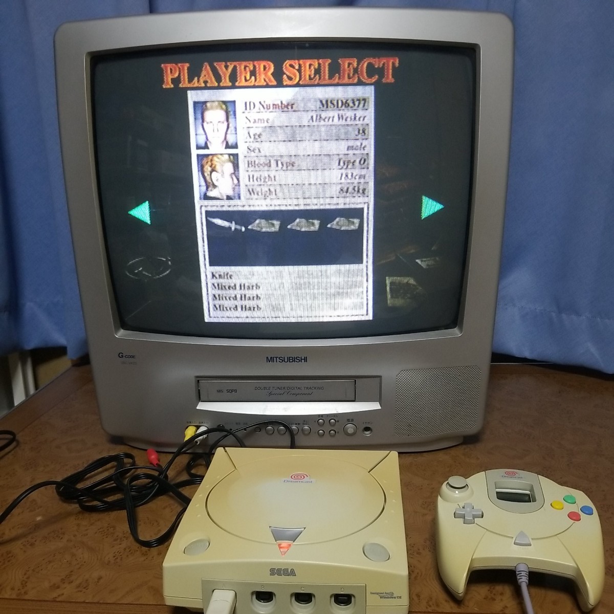 Paypayフリマ ドリームキャスト一式とバイオコードベロニカとメモカ付新品電池付郵パック代込
